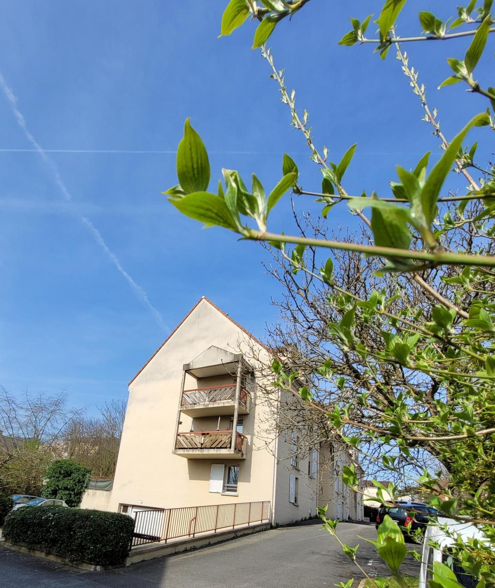 Apartamento L' Ecrin De Jade Melun Exterior foto