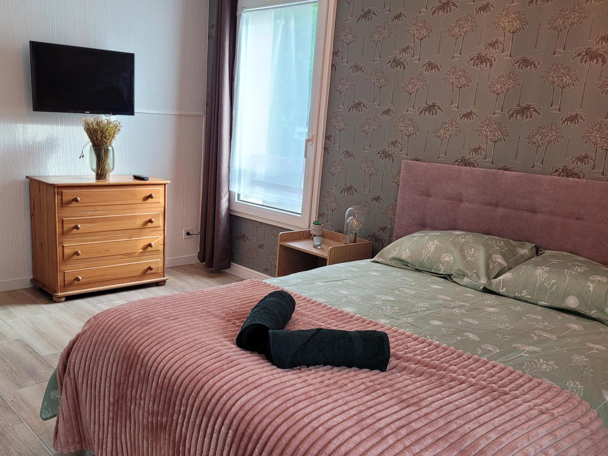 Apartamento L' Ecrin De Jade Melun Habitación foto